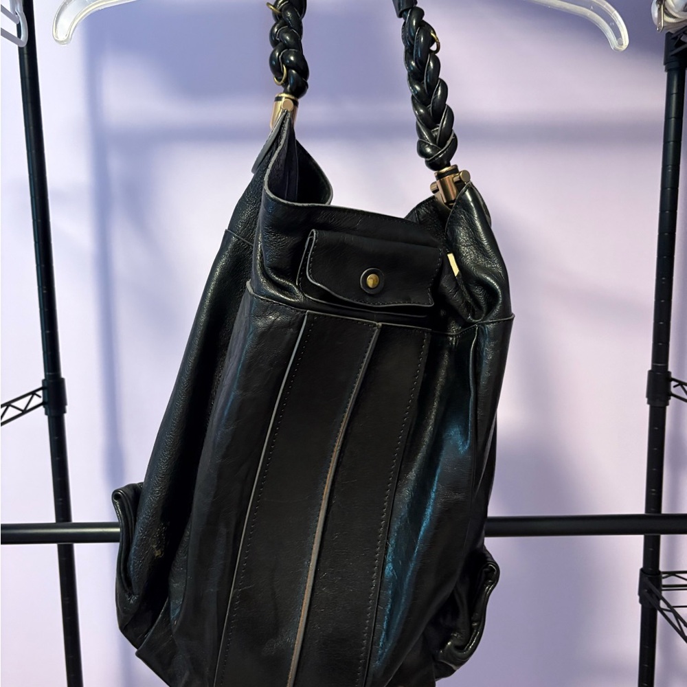 Chloe - Picture 6 of 14